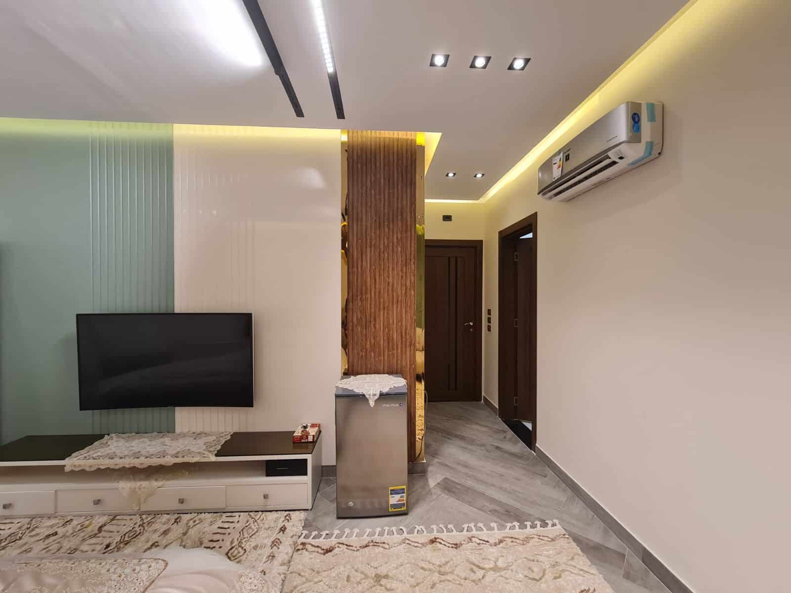 Duplex for Rent in O West