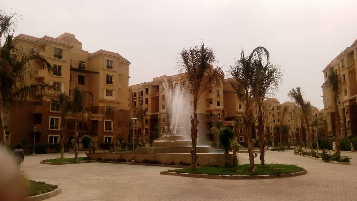 Duplex for Sale in O West